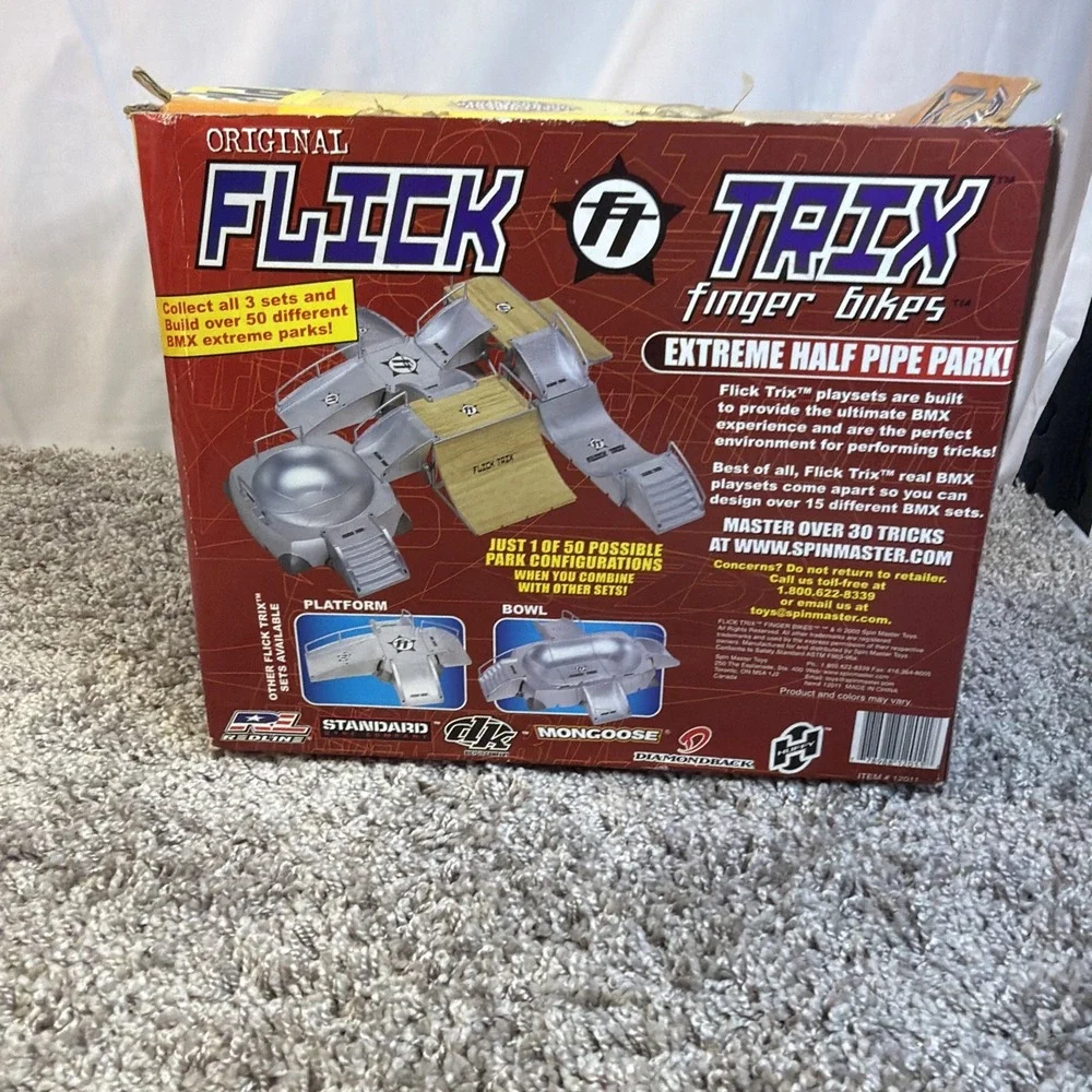 2000 Flick Trix Finger Bikes Extreme Half Pipe Park Missing Rails With Box used